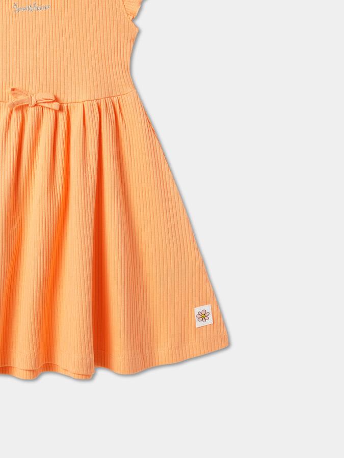 Girls A-Line Dress with Short Sleeves image number 3
