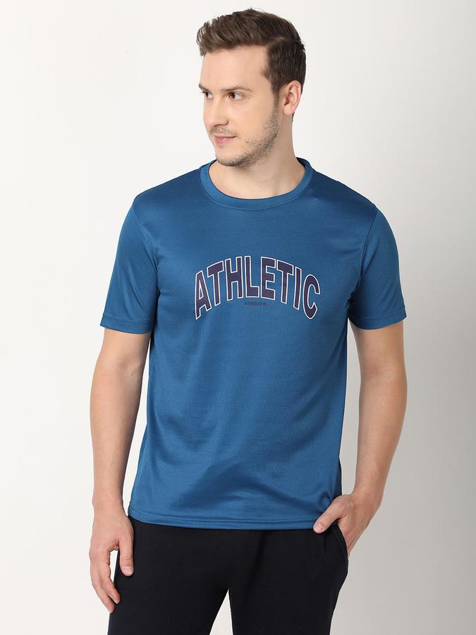 Men Typographic Regular Fit T-shirt