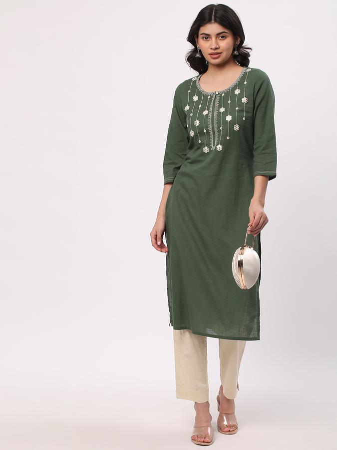 Women Cotton Flax Regular Fit Round Neck Embroidered Kurta