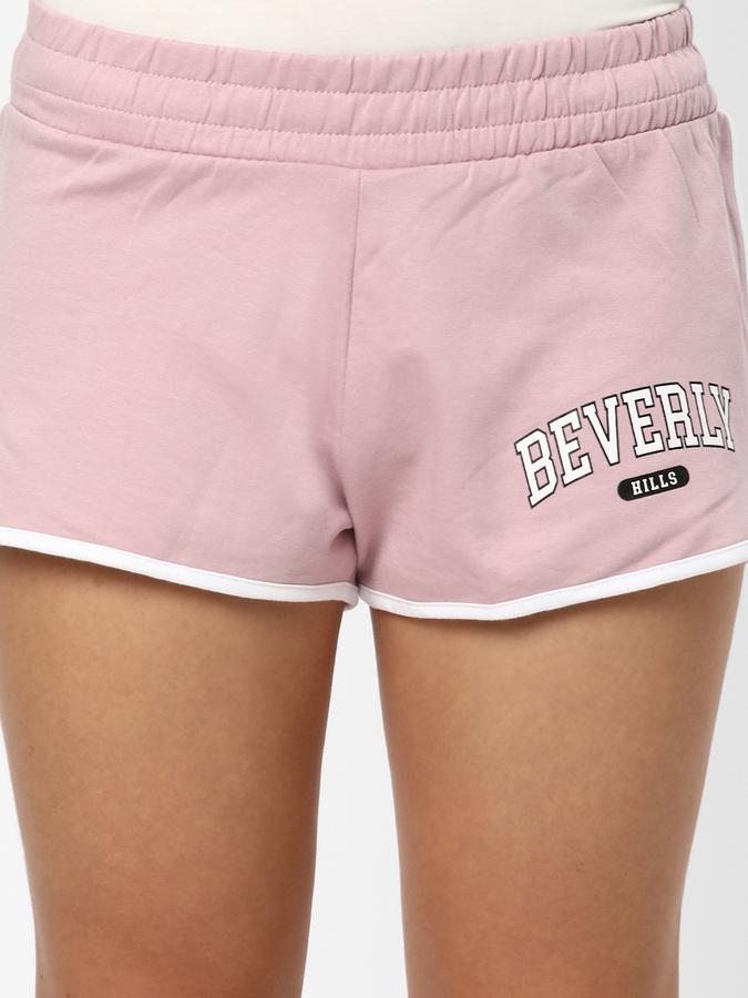 Women Typographic Print Hot Pants Shorts image number 3