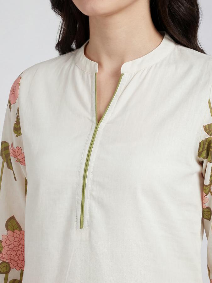 R&B Peach Floral Printed Women Pure Cotton Kurta Set