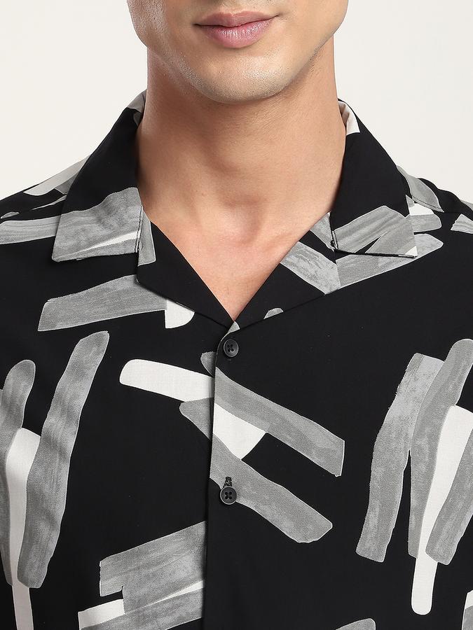 Men Cotton Relaxed Fit Cuban Collar Graphic Shirt