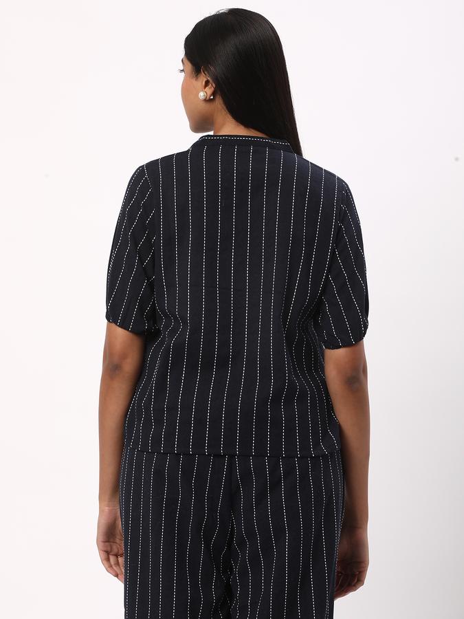 Women Printed Relaxed Fit Cotton Top image number 2