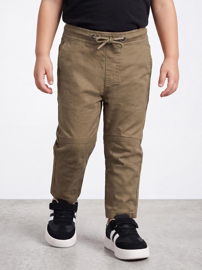 R&B Boys Brown Solid Regular Fit Mid Rise Trousers