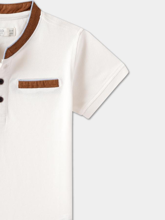 Boys Solid Pure Cotton Regular T Shirt image number 2