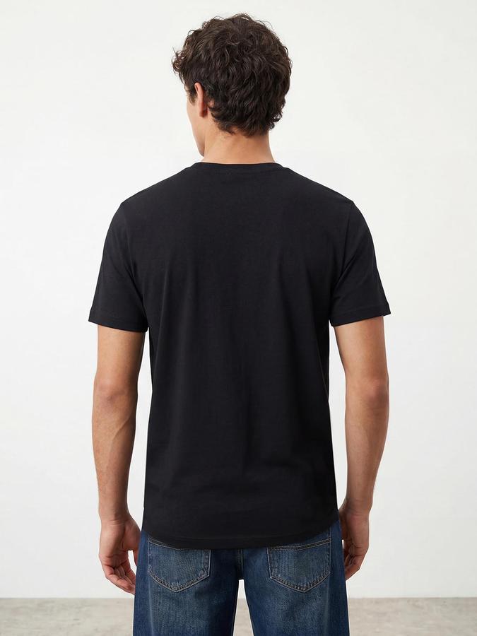 R&B Black Men Printed Short Sleeves Tshirt
