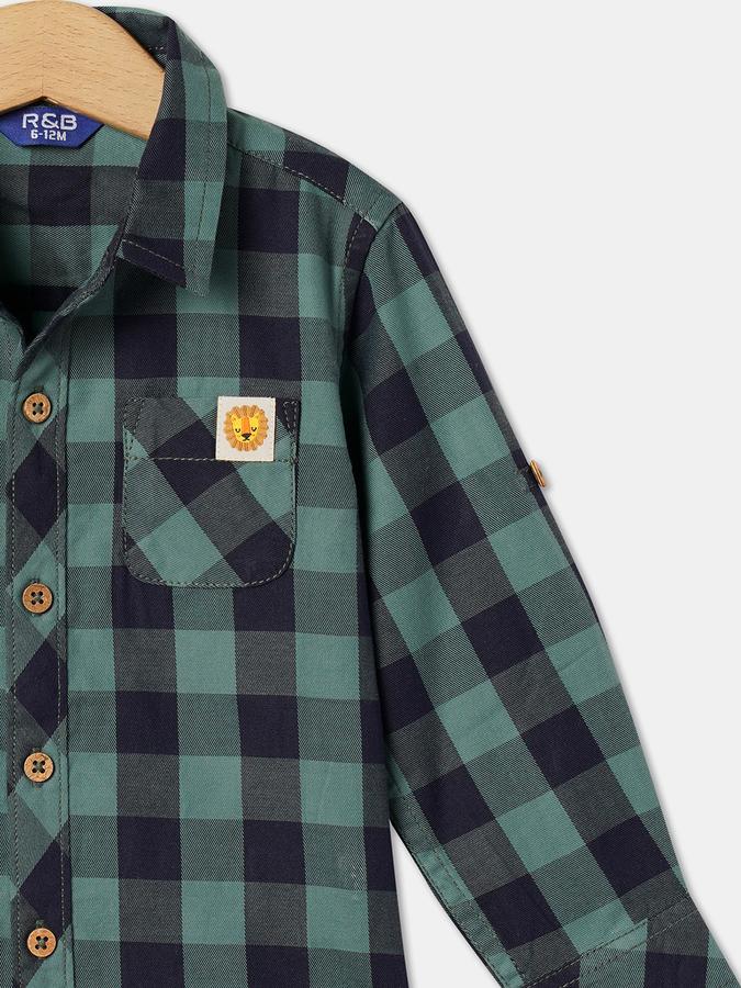 Boys Checked Full-Sleeve Shirt image number 2