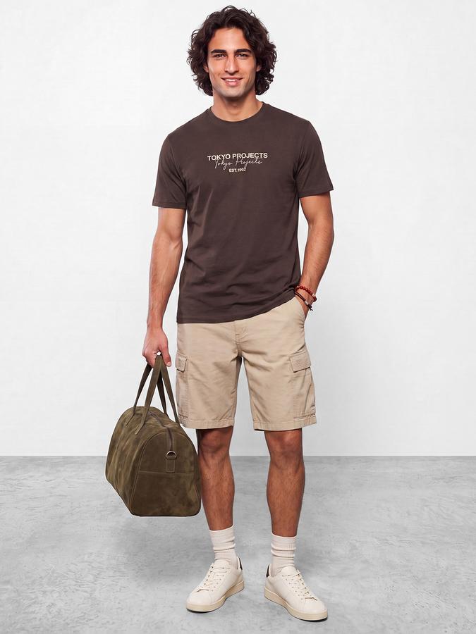 R&B Men Golden Brown Typographic Print Short Sleeves Pure Cotton Tshirt