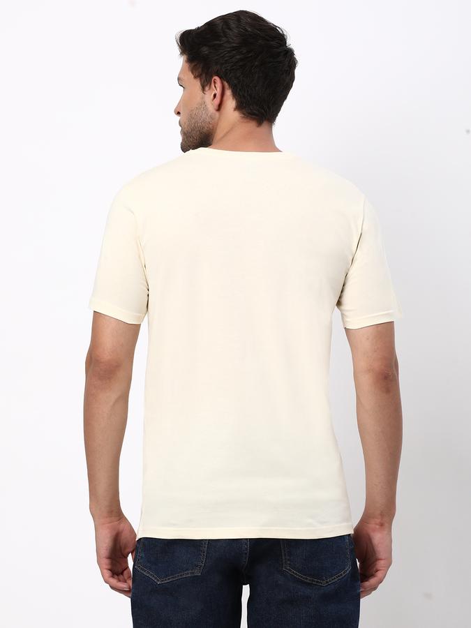 Men Regular Fit Crew-Neck T-Shirt image number 2