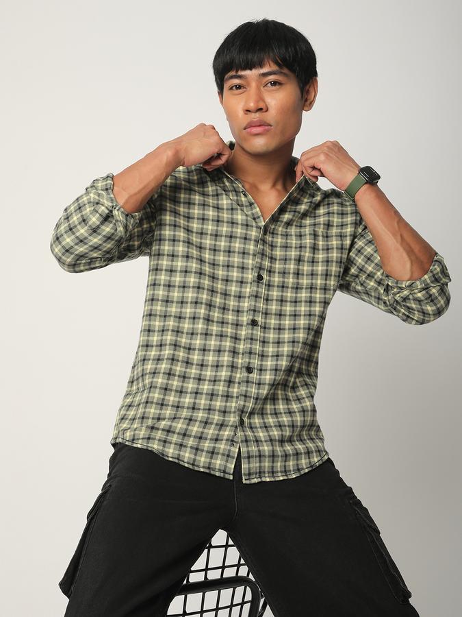 Men Checkered Casual Shirt image number 0