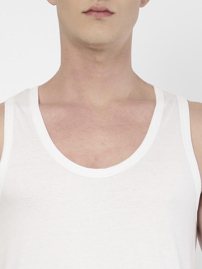 R&B Men Vests image number 3