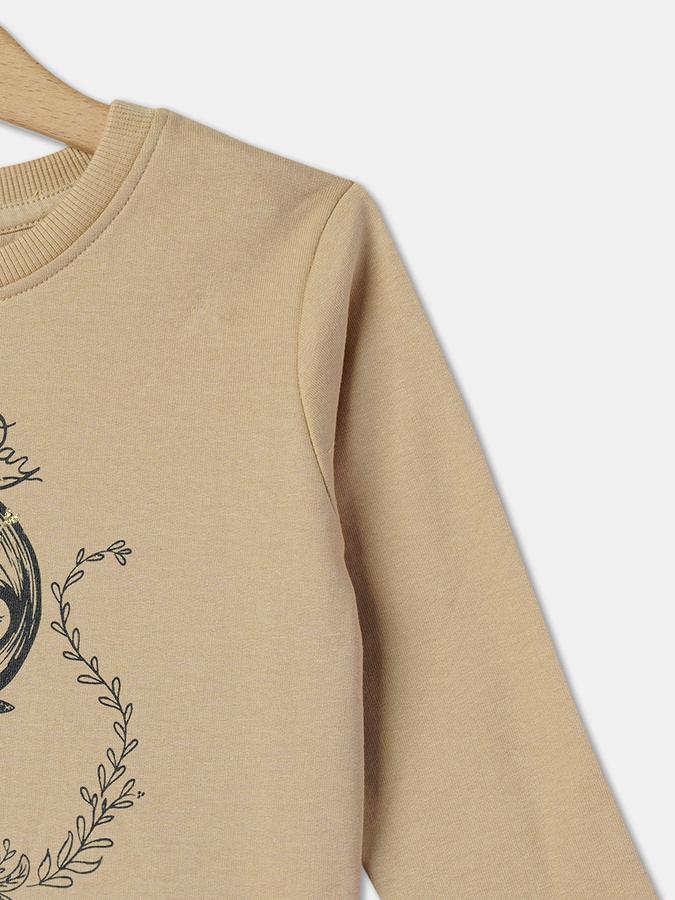 Girls Graphic Print Round-Neck Sweatshirt image number 2