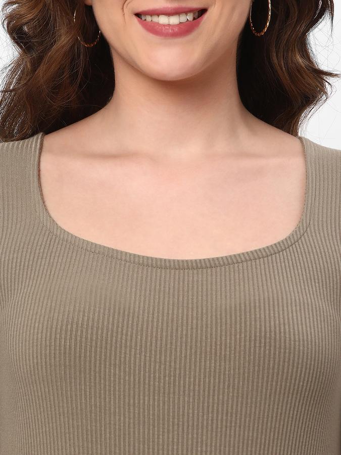 Women Regular Fit T-Shirt image number 3