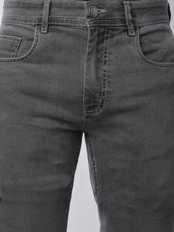 Straight Fit Men Jeans image number 3