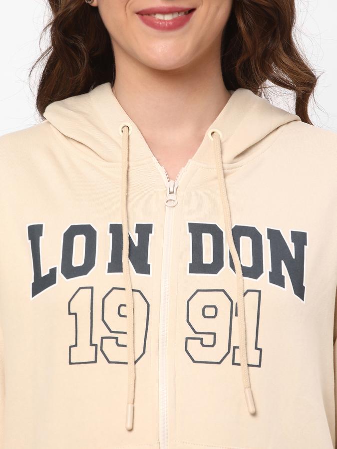 Women Typographic Print Hoodie image number 3