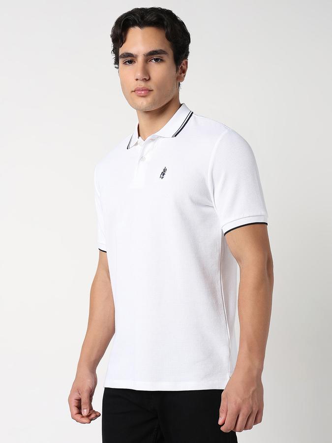 Self Design Men Peter Pan Collar T-Shirt image number 2