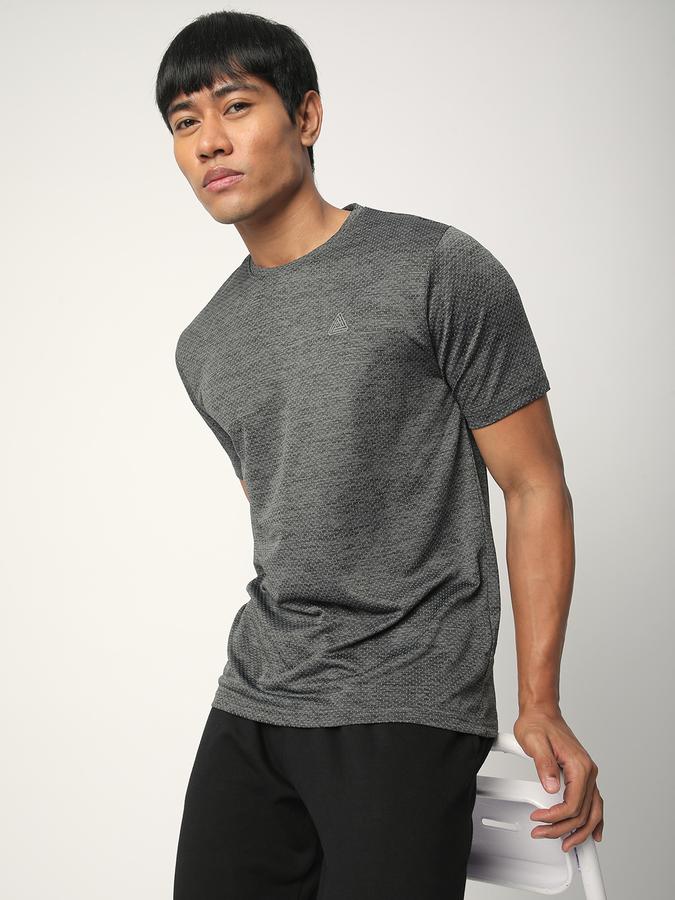 Printed Men Round Neck T-Shirt image number 0