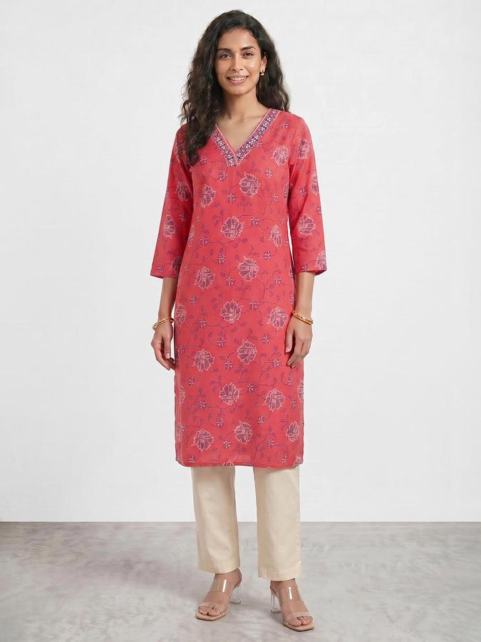 R&B Women Coral Printed V-Neck Three-Quarter Sleeves Calf Length Straight Kurta 