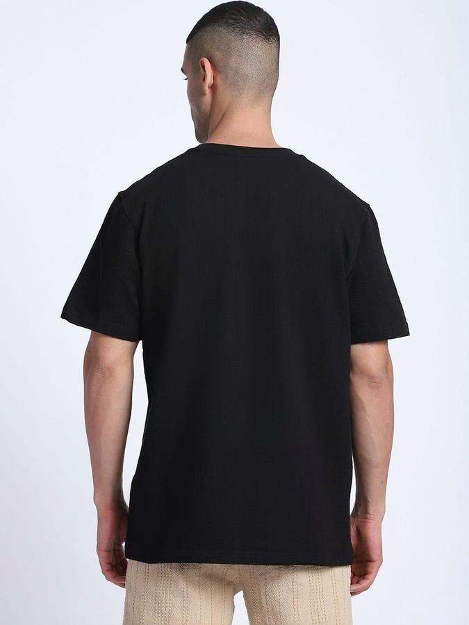 R&B Mens Black Self Design Round Neck Short Sleeves T-shirt