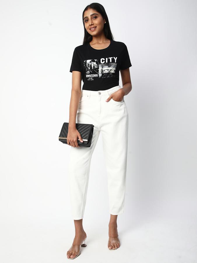 Women Graphic Print Round Neck T-Shirt image number 1