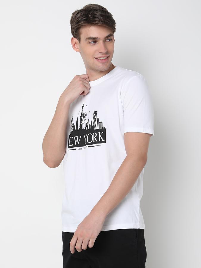 Men Graphic Print Regular Fit Crew-Neck T-Shirt image number 1