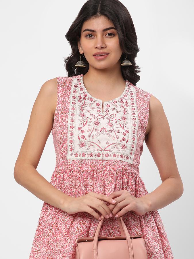 Women Cotton Relaxed Fit Round Neck Embroidered Ethnic Top