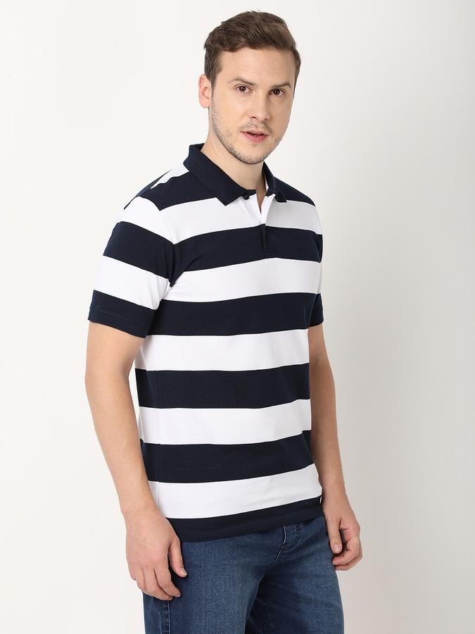 Men Stripes Regular Fit T-shirt image number 1