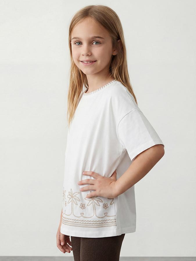R&B Girls White Regular Fit Tree Embroidered Short Sleeve T-shirt