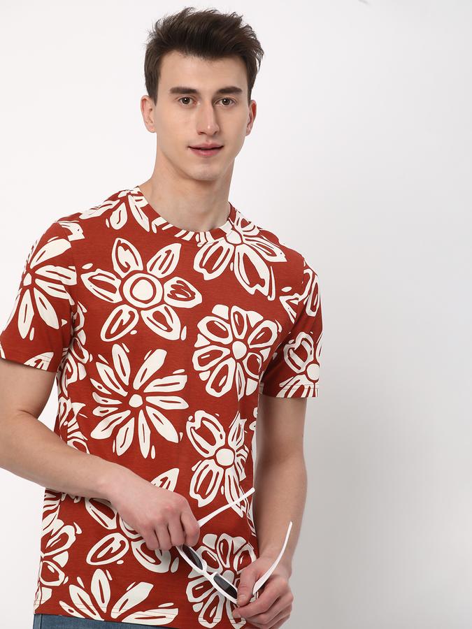 Men Printed Regular Fit Round-Neck T-Shirt image number 0