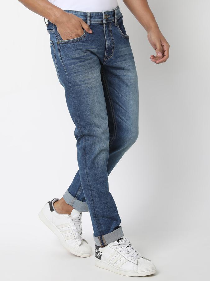Men Cotton Regular Fit Mid Rise Faded Jeans