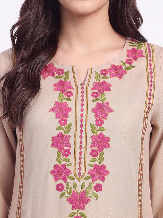 R&B Womens Cream Three-Quarter Sleeves Round Neck Floral Embroidery Straight Kurta