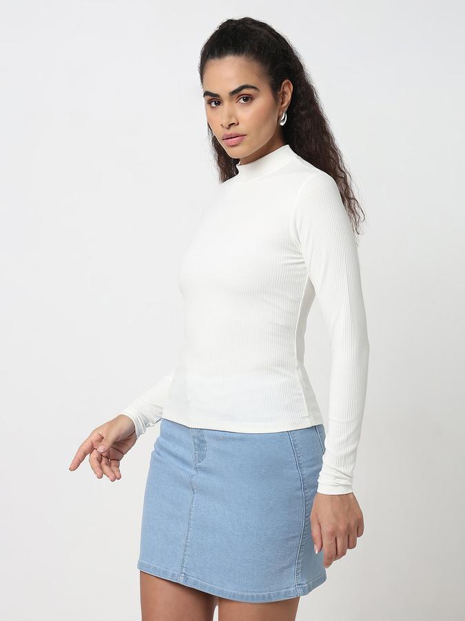 R&B Women Ivory Solid Ribbed Top