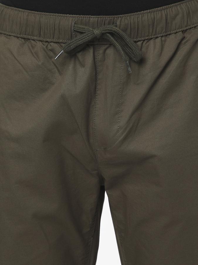 R&B Olive Men Casual Trousers image number 3