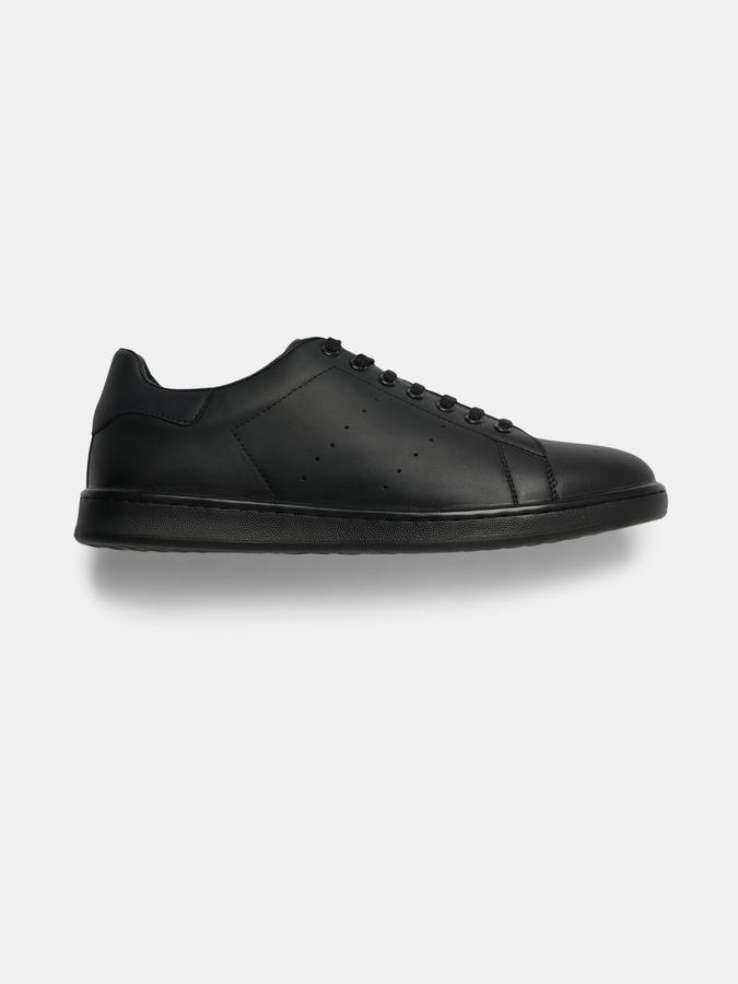 R&B Men Casual Shoes image number 1