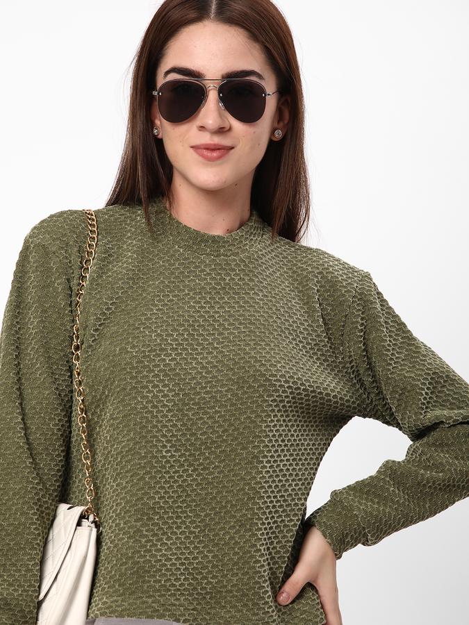 Women Polyester Regular Fit Round Neck Textured Sweater