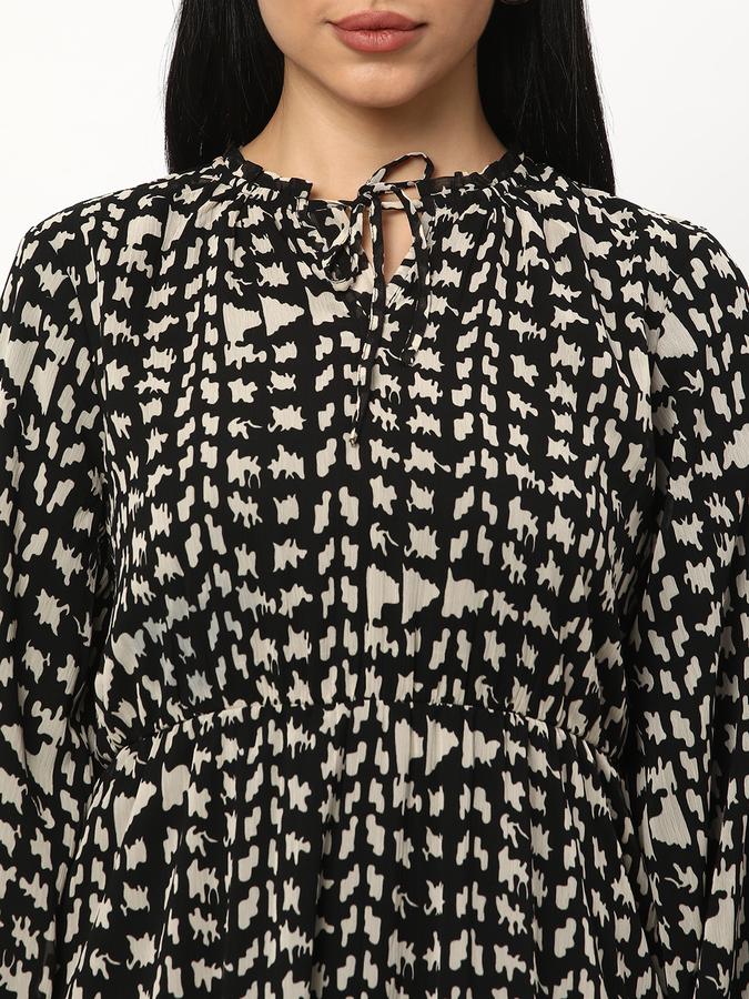 Women Printed A-line Dress image number 3
