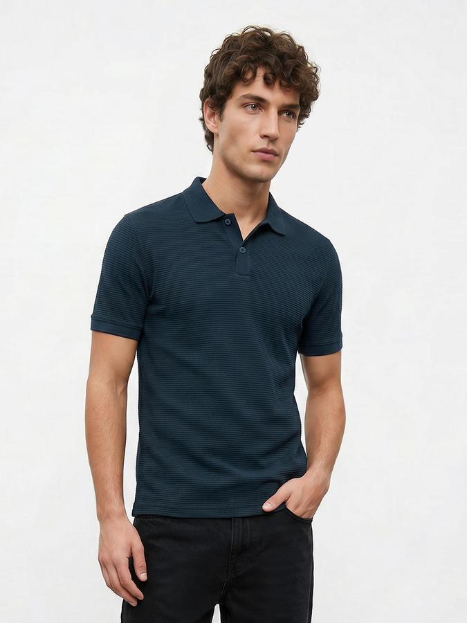 R&B Green Men Textured Short Sleeves Tshirt