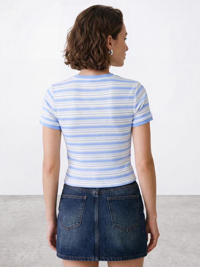 R&B Womens Blue Round Neck Short Sleeves Striped Crop Top