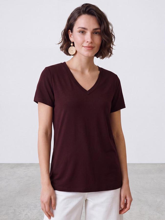 R&B Women Red Short Sleeve V Neck Solid T-Shirt