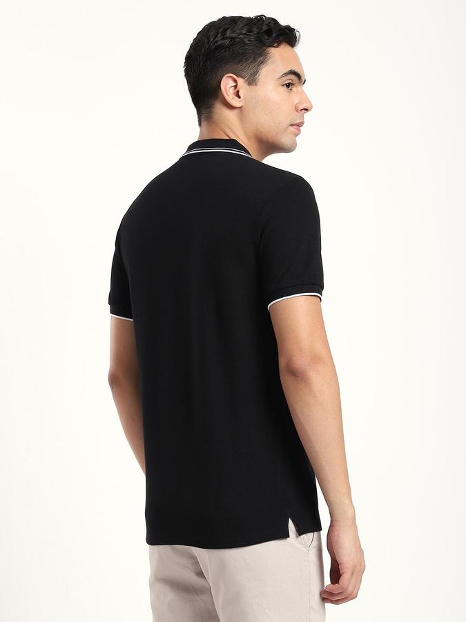 R&B Men Black Solid Short Sleeves Polo Tshirt