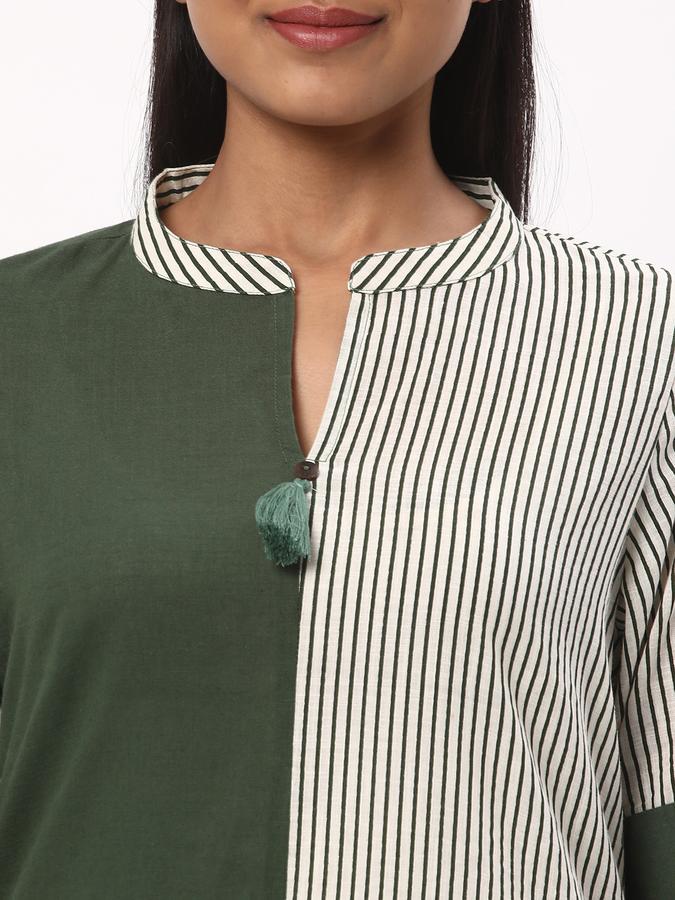 Women Cotton Flax Straight Fit Mandarin Collar Stripes Kurta