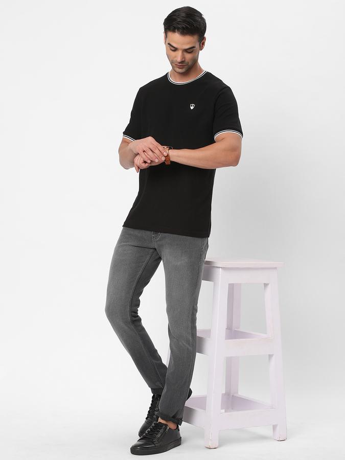 Men Regular Fit T-Shirt image number 1