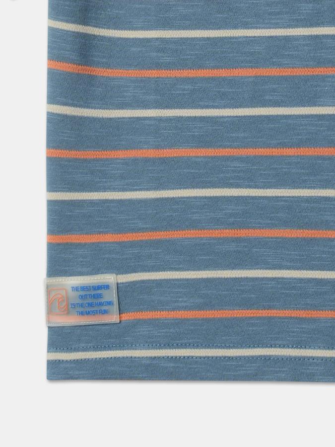 Boys Striped Regular Fit Round-Neck T-Shirt image number 3