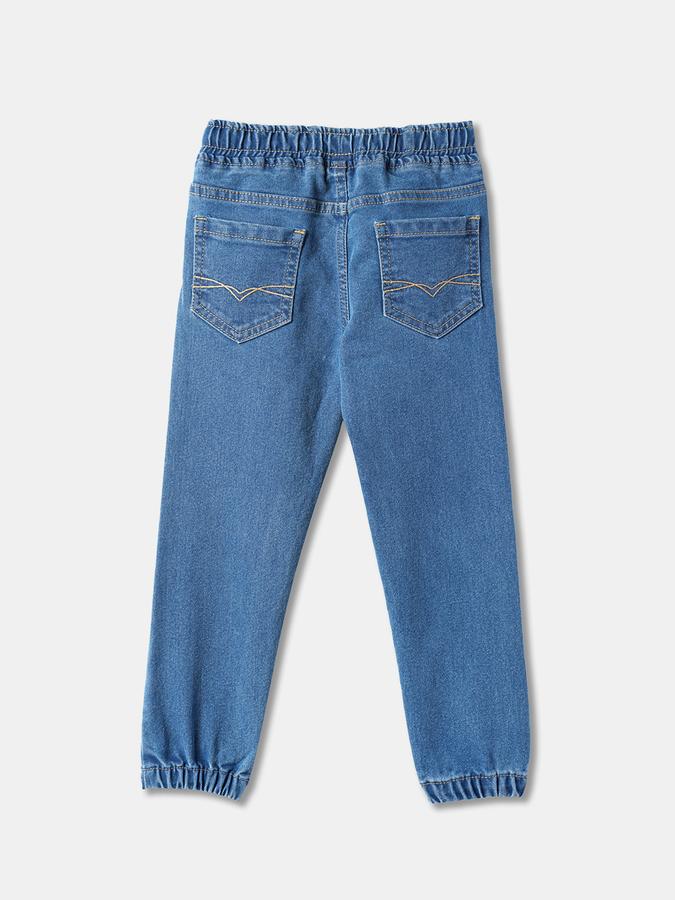 Boys Lightly Washed Relaxed Fit Jeans image number 1