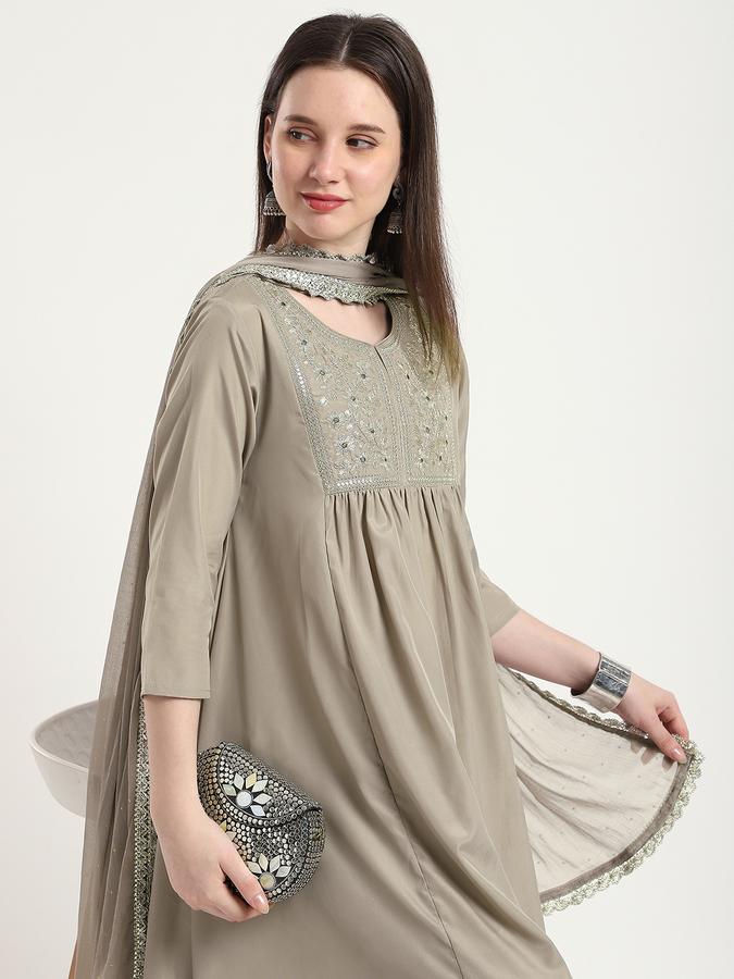 Women Poly Blend Embroidered Kurta and Palazzo Set