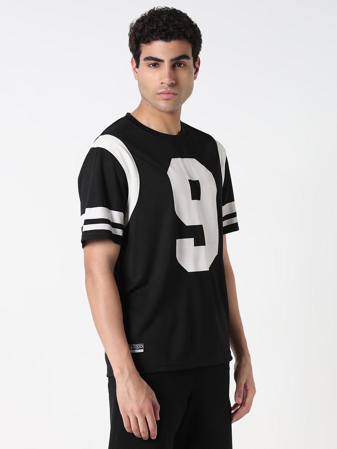 Printed Men Round Neck T-Shirt image number 3