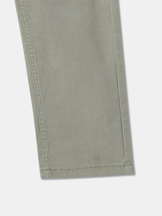 Boys Mid-Rise Straight Fit Trousers image number 2
