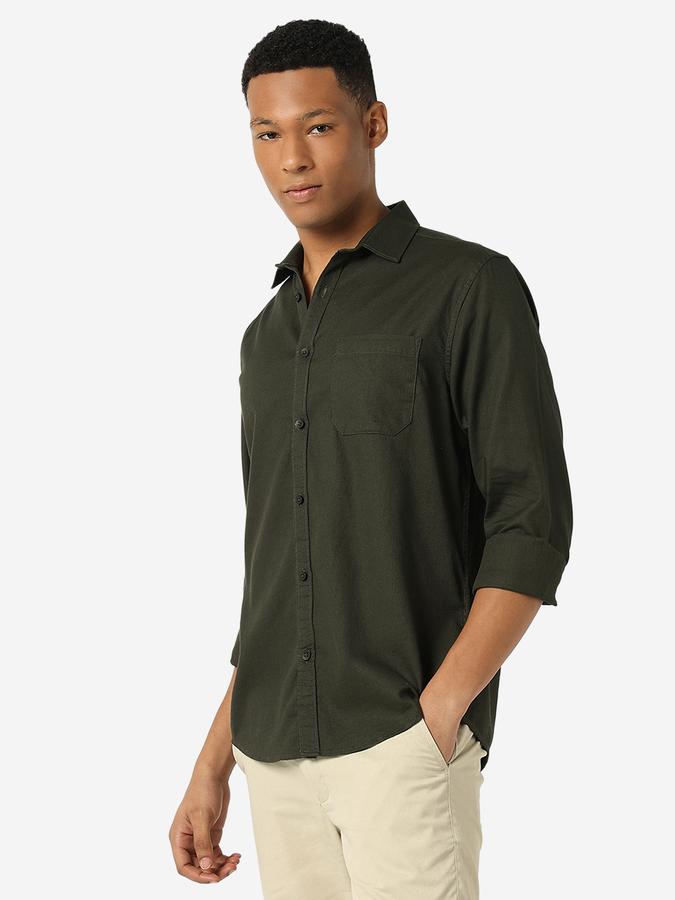 Men Shirt with Spread Collar  data-index=