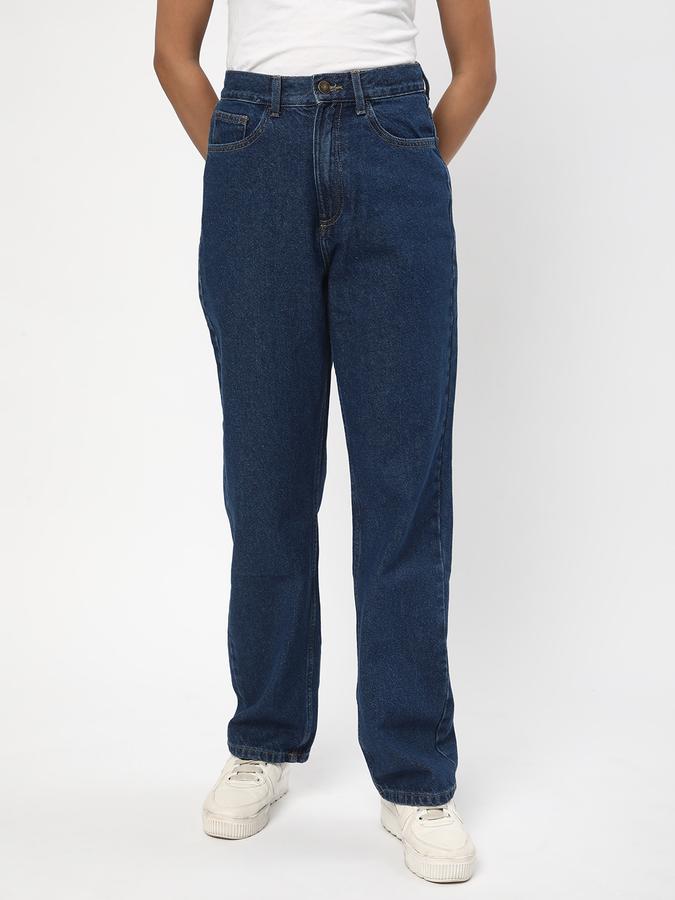 Women Mid-Wash Relaxed Fit Jeans image number 0