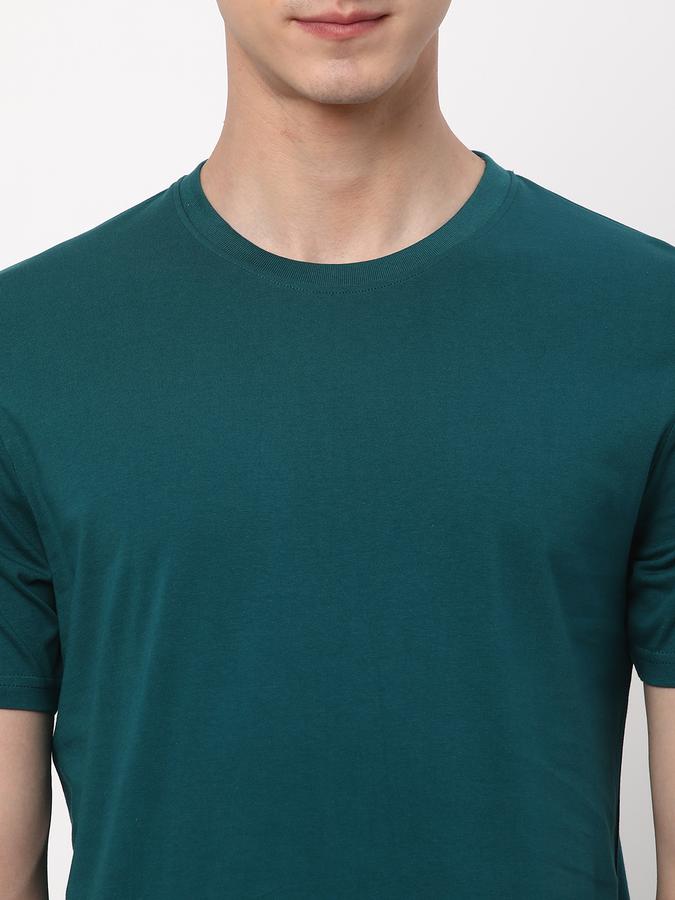Men Regular Fit Round-Neck T-Shirt image number 3